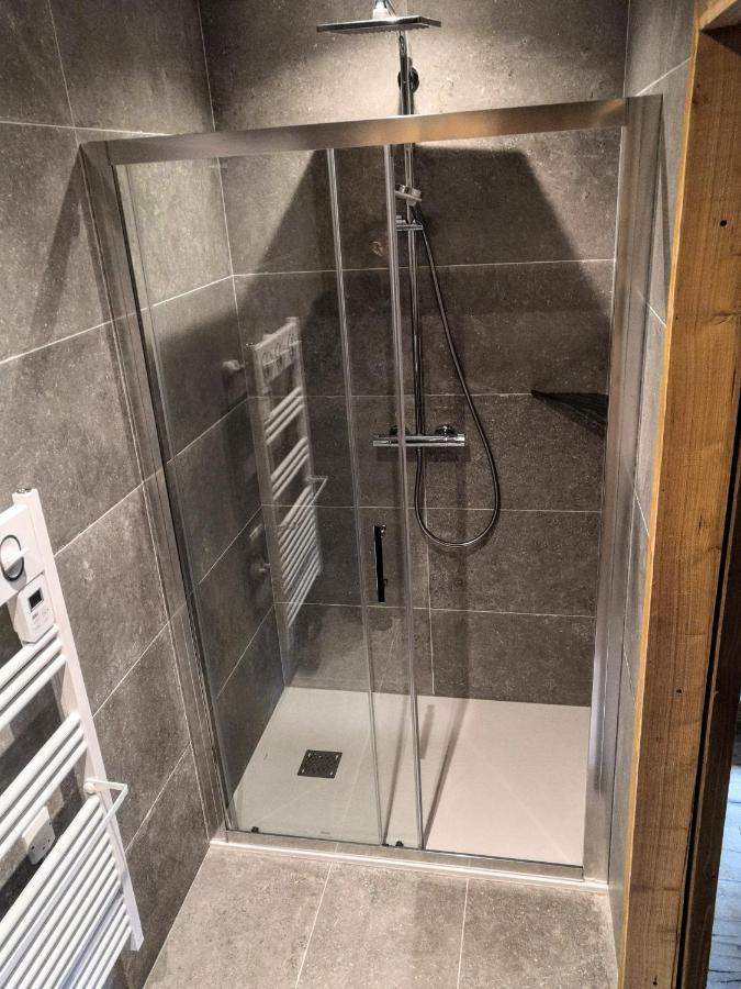 Samoëns Chez Lucienne, Jacuzzi Et Sauna מראה חיצוני תמונה